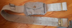 Original British army belt with ammo pouch
